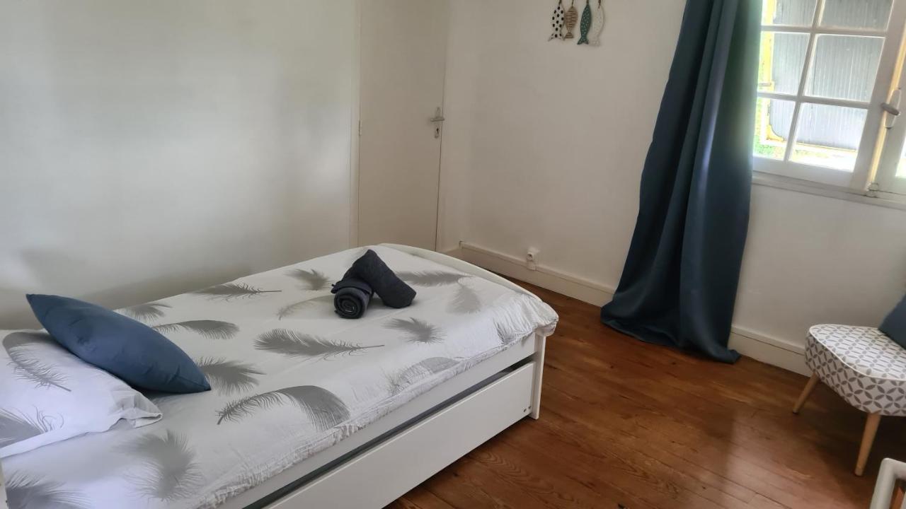 Maison Typique Royannaise Dans Un Quartier Calme Esterno foto