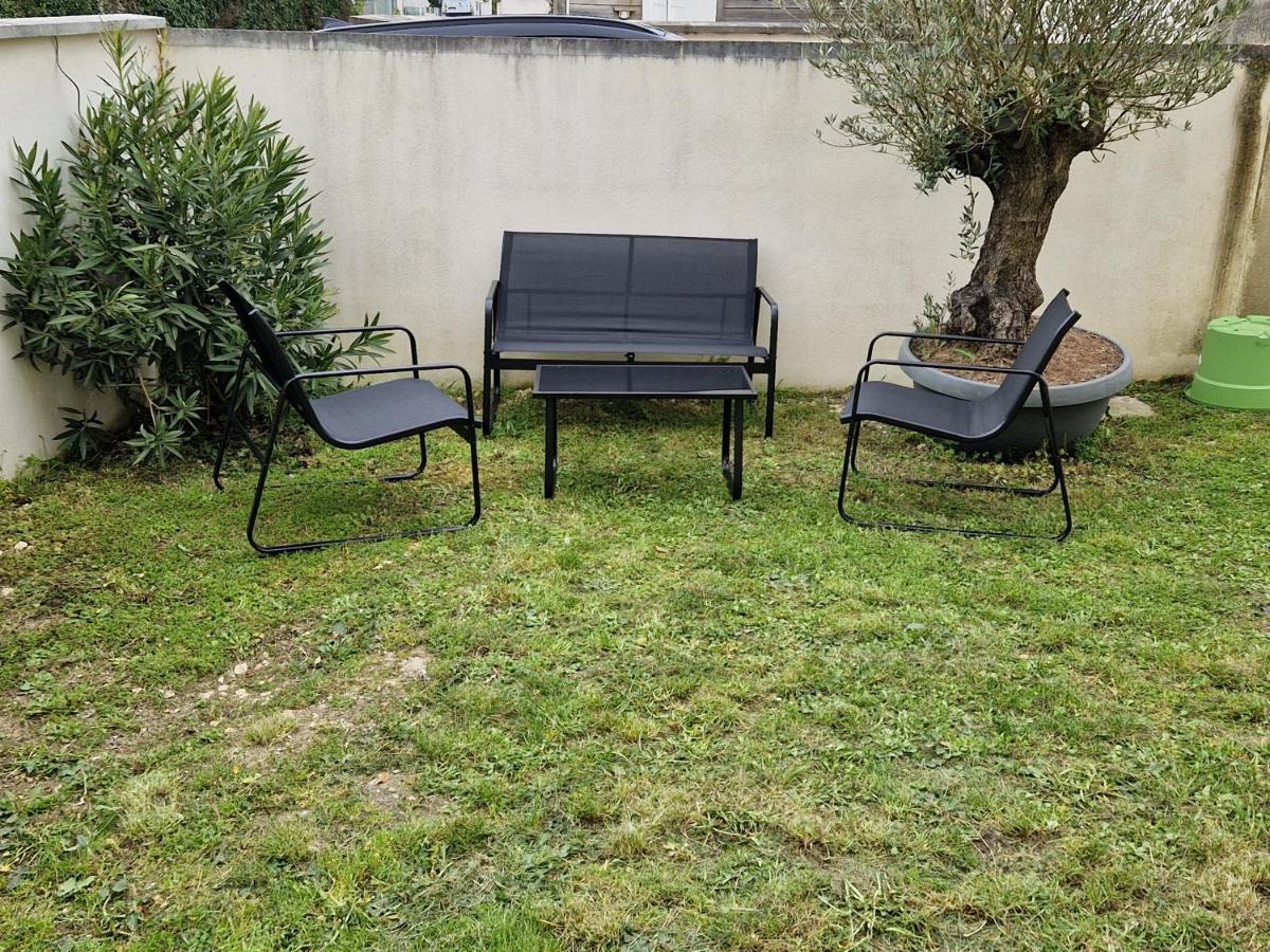 Maison Typique Royannaise Dans Un Quartier Calme Esterno foto