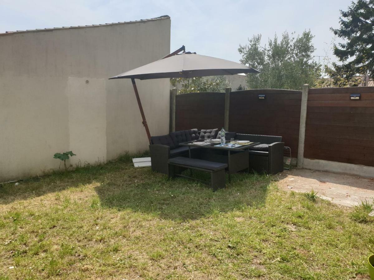 Maison Typique Royannaise Dans Un Quartier Calme Esterno foto