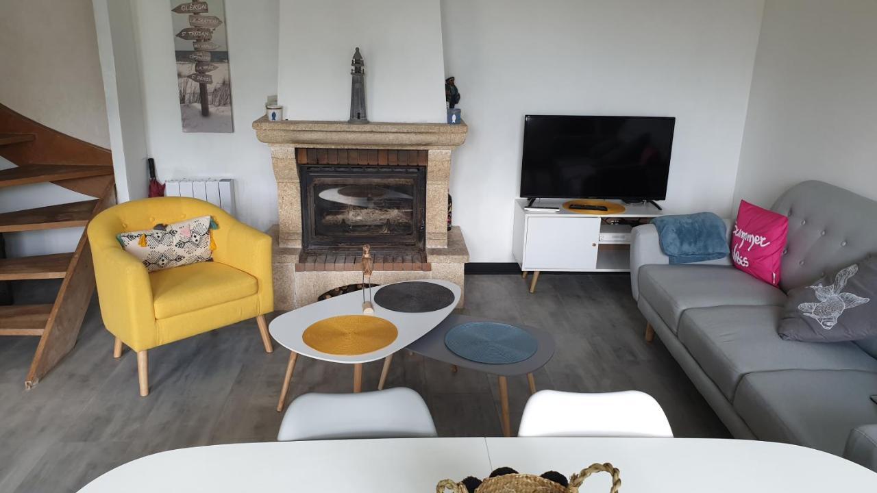 Maison Typique Royannaise Dans Un Quartier Calme Esterno foto